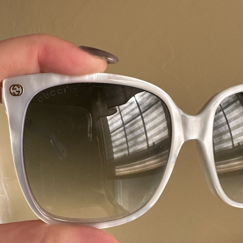 Gucci White Marble Sunglasses - Picture 14 of 14
